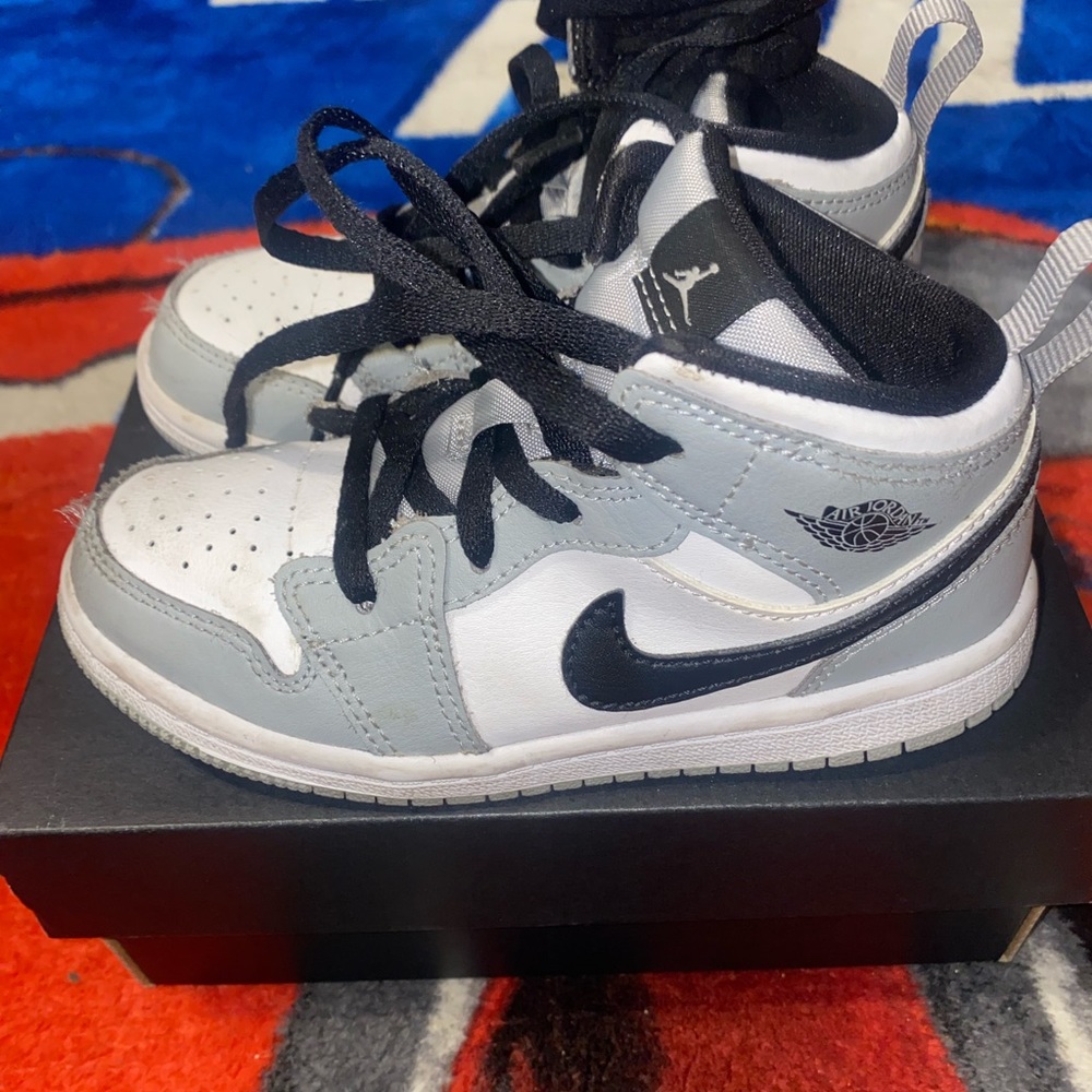 Toddler Jordan 1 MID Size: 10C